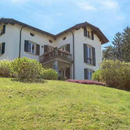 Villa Villa Sofia By Rent All Como